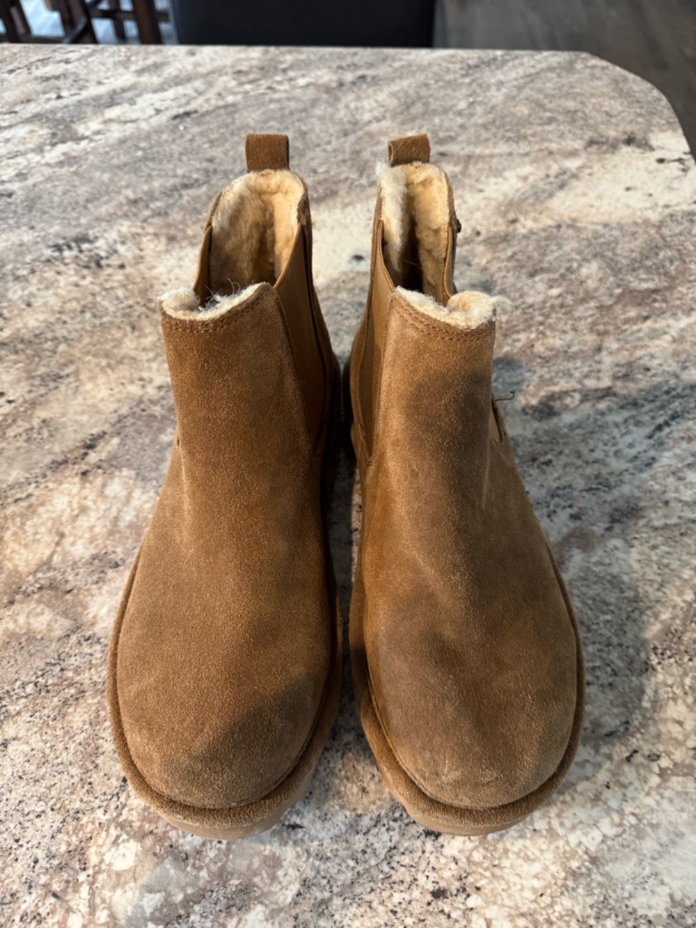 BearPaw Women's Tan Suede Winter Chelsea Boots with Shearling Lining